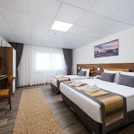 Grand Gulluk Hotel City Center Antalya 4*
