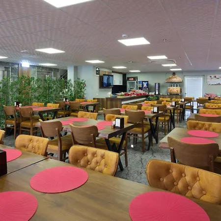 Grand Gulluk Hotel City Center Antalya 4*