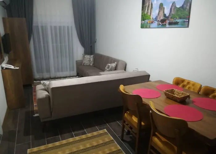 River Elite Hotel 3*