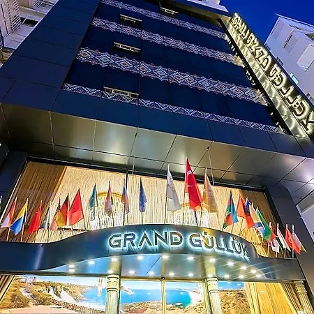 Hotel River Elite