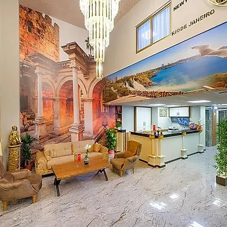 River Elite Hotel 3*