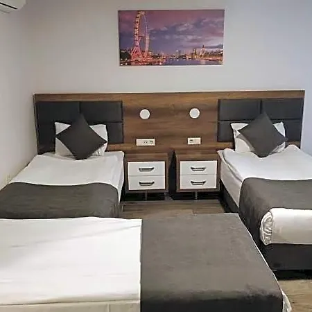River Elite Hotel 3*