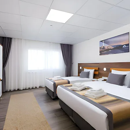 Otel River Elite