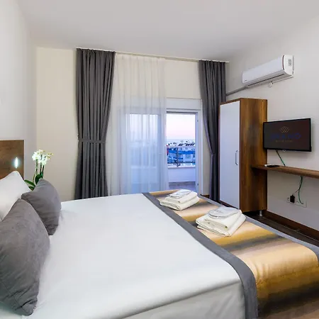Otel River Elite 3*