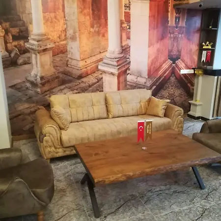 Hotell Grand Gulluk Center