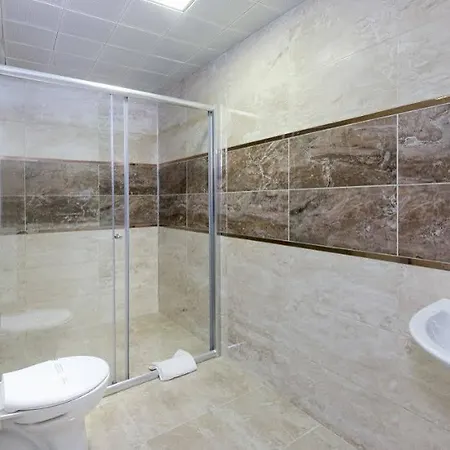 Hotell Grand Gulluk Center Antalya