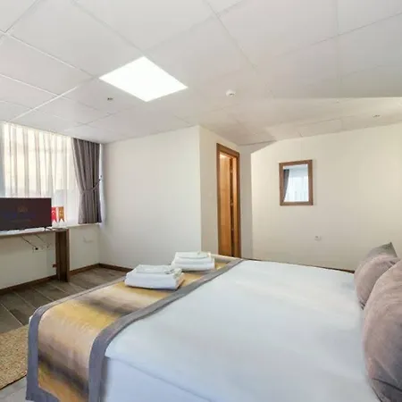 Hotell Grand Gulluk Center 3*