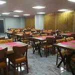 River Elite Otel 3*