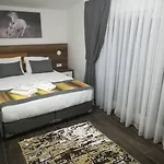 Otel River Elite 3*