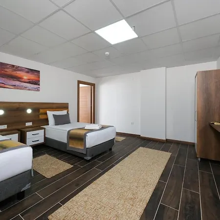 Grand Gulluk & Center 4*